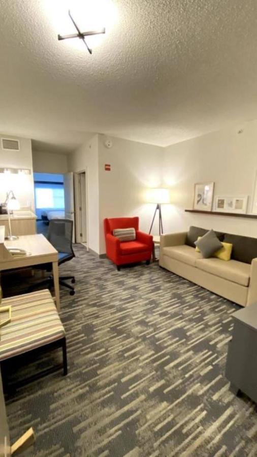 One-Bedroom Suite with Two Queen Beds - Non-Smoking,1604773264:JPEG